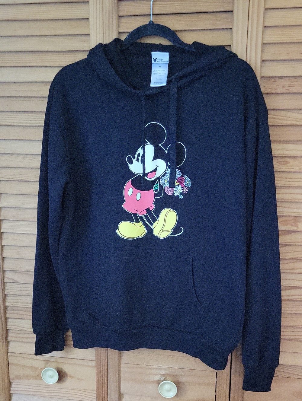 Disney Mickey Mouse Embroidered Floral Bouquet Black Pullover Hoodie Size XL